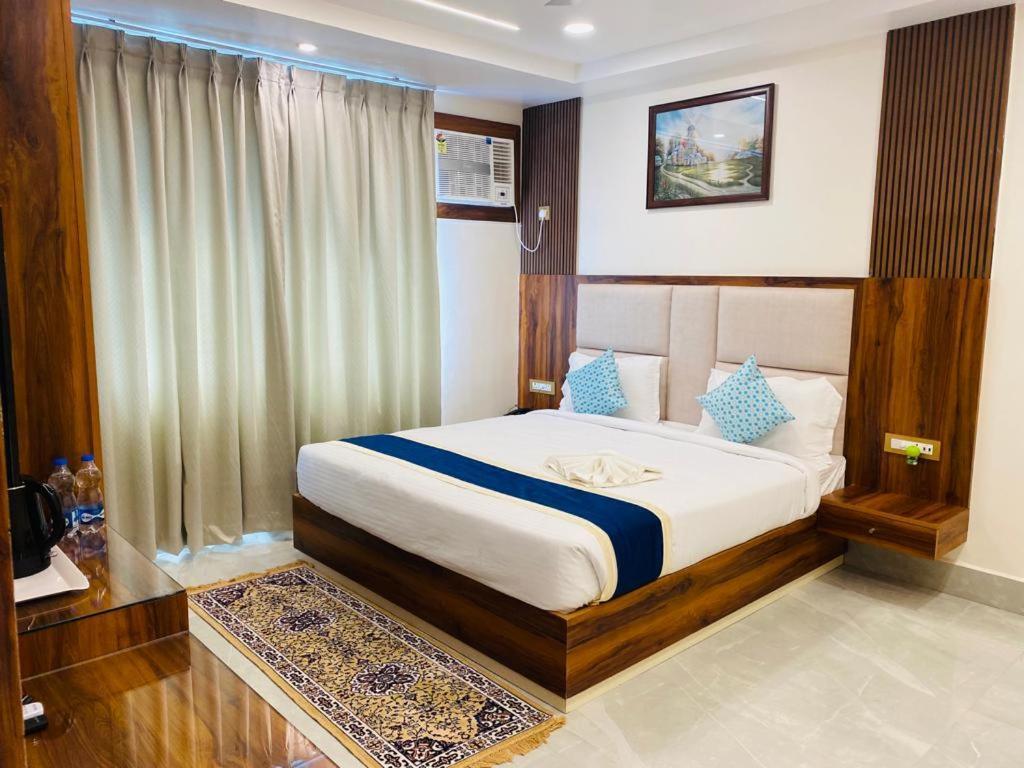 Hotel Maa Laxmi Palace Deoghar Zewnętrze zdjęcie